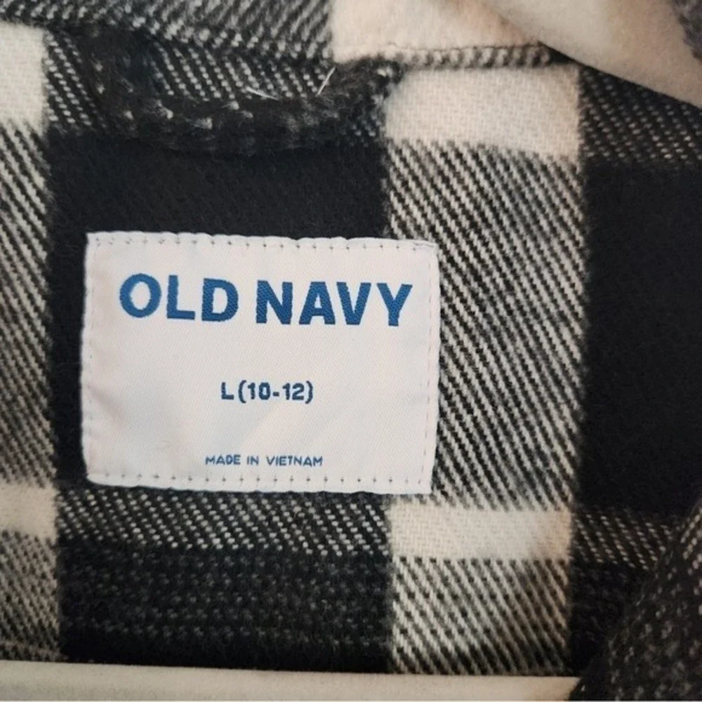 Old Navy Black Plaid Flannel Shacket Kids Unisex Sz 10 Wool‎ Blend Camping